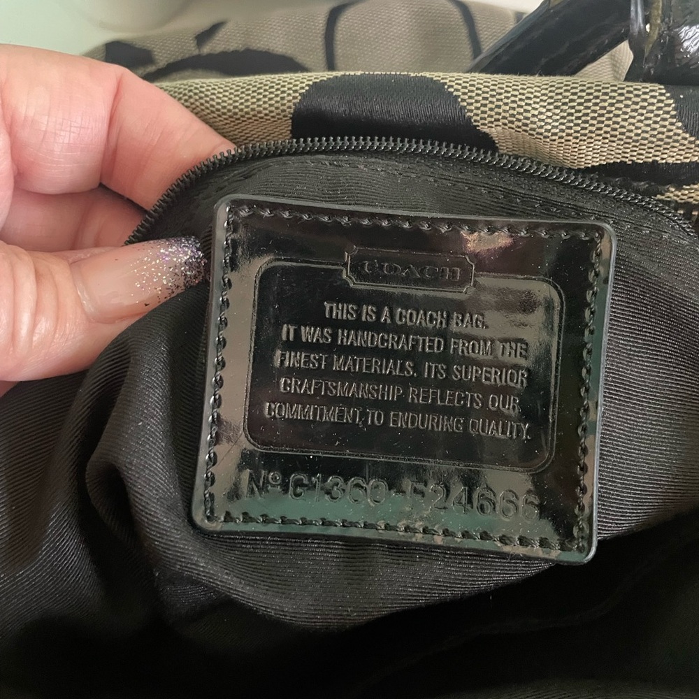 Coach shoulder bag authentic - Picture 3 of 7